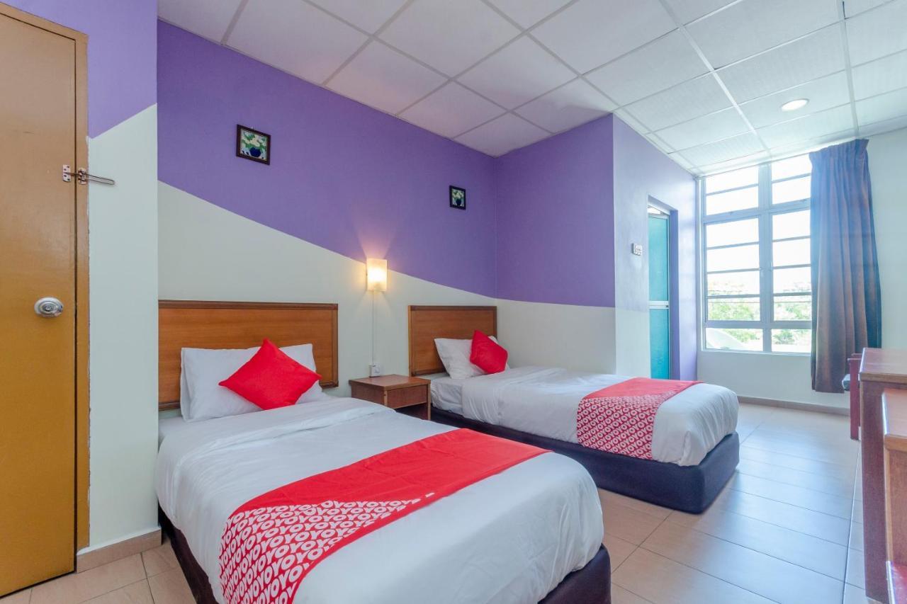 Oyo 702 D View Hotel Mersing Eksteriør billede