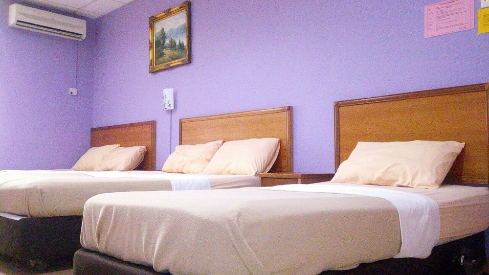 Oyo 702 D View Hotel Mersing Eksteriør billede