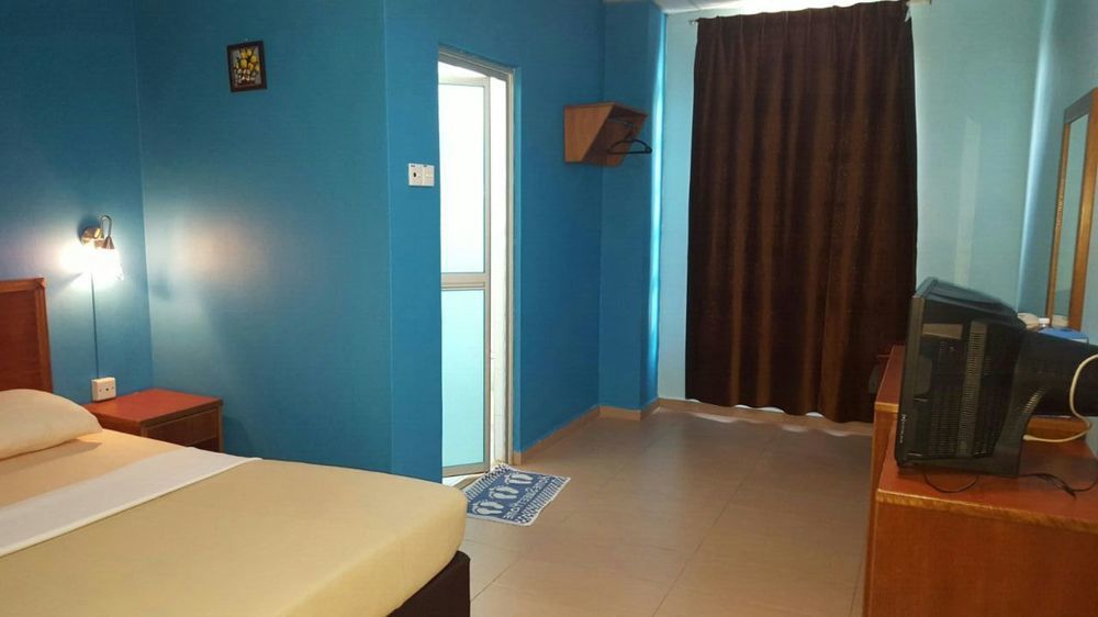 Oyo 702 D View Hotel Mersing Eksteriør billede