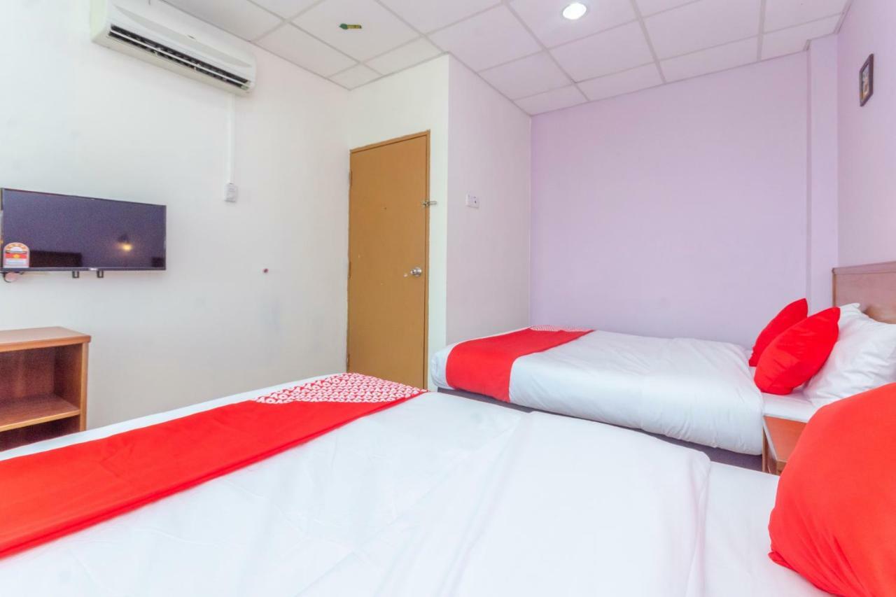 Oyo 702 D View Hotel Mersing Eksteriør billede