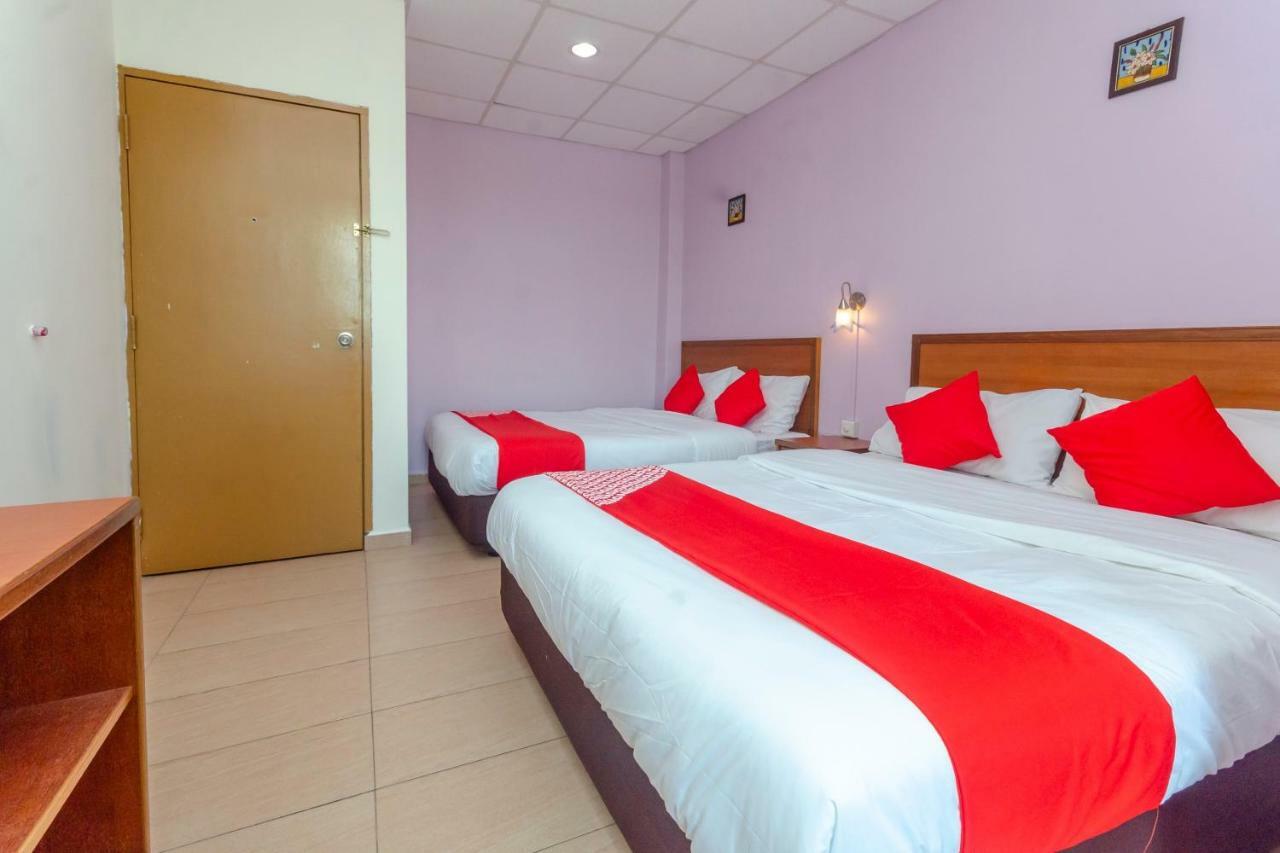 Oyo 702 D View Hotel Mersing Eksteriør billede