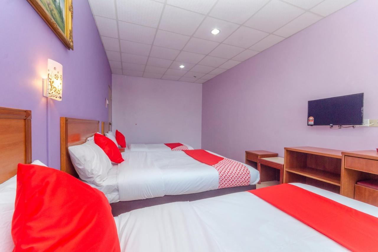 Oyo 702 D View Hotel Mersing Eksteriør billede