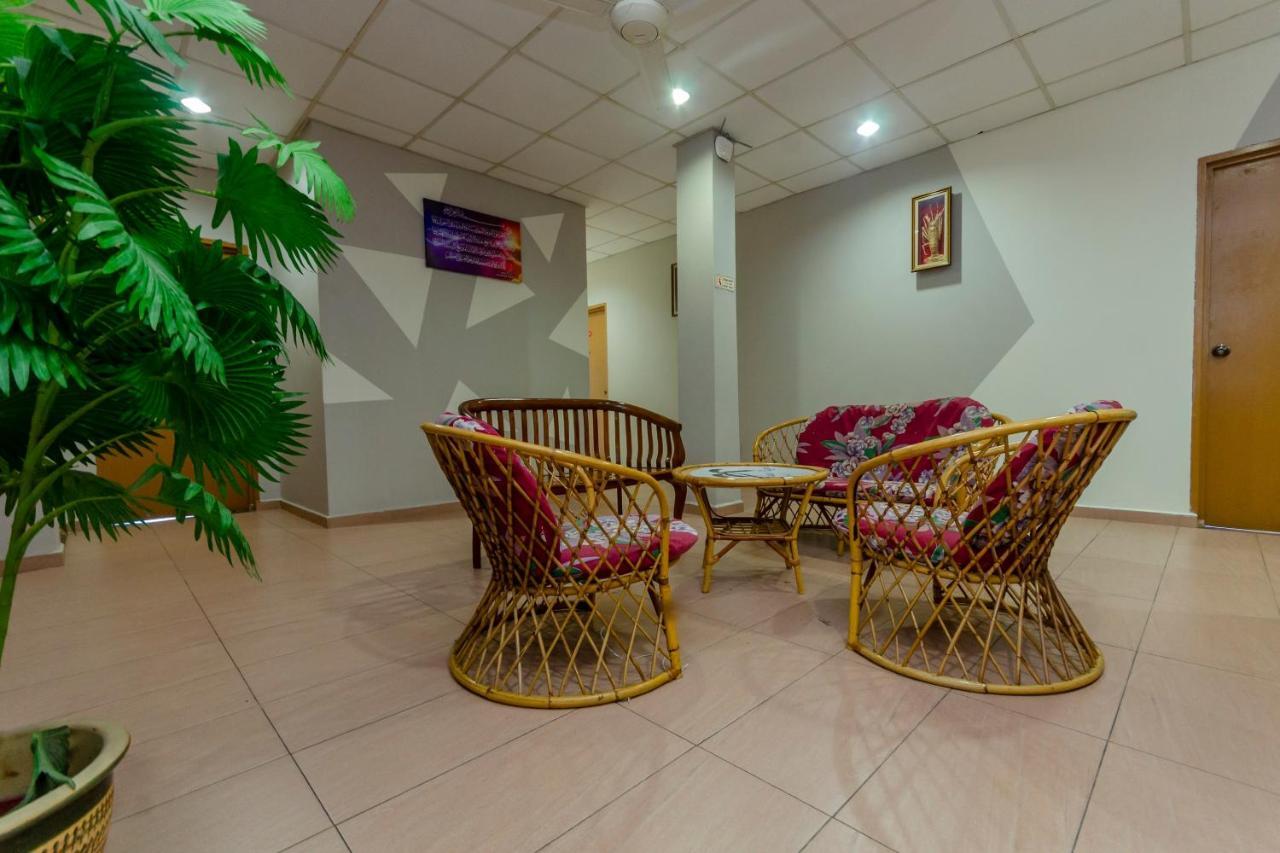 Oyo 702 D View Hotel Mersing Eksteriør billede