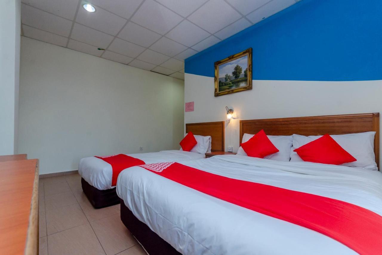 Oyo 702 D View Hotel Mersing Eksteriør billede
